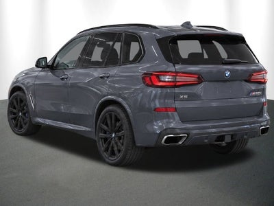 2021 BMW X5 M50i