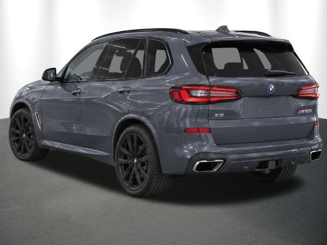 2021 BMW X5 M50i