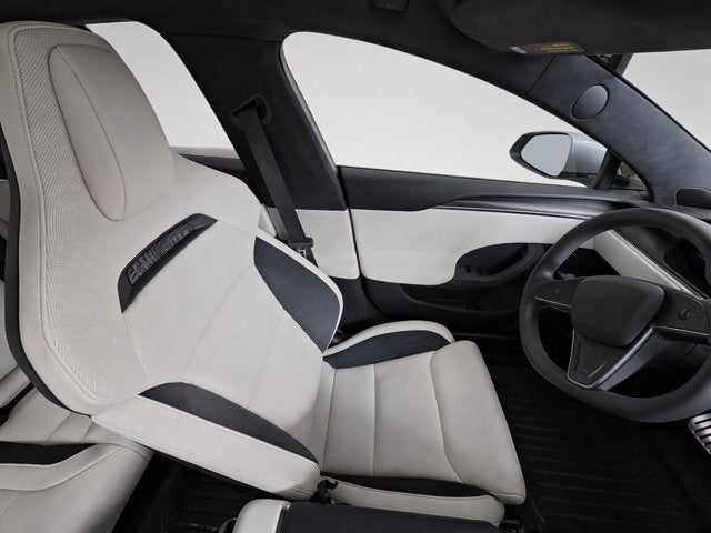 2025 Tesla Model S Plaid