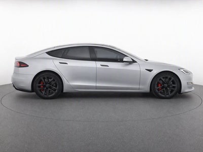 2025 Tesla Model S Plaid