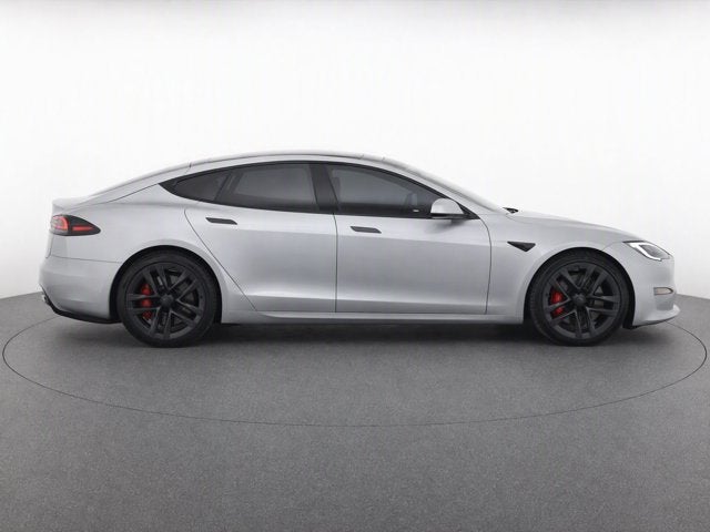 2025 Tesla Model S Plaid