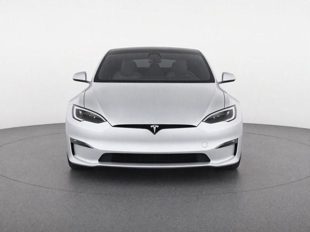 2025 Tesla Model S Plaid