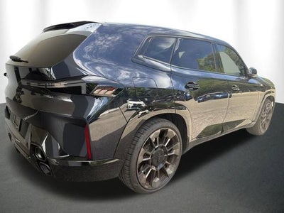 2024 BMW XM Base