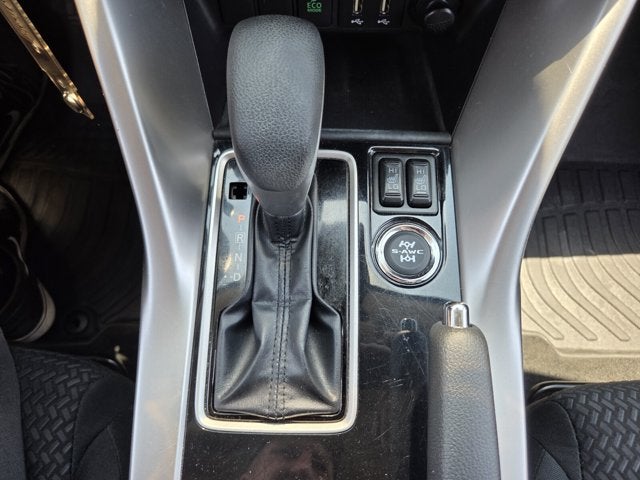 2023 Mitsubishi Eclipse Cross LE