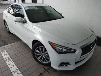 2015 INFINITI Q50 Premium