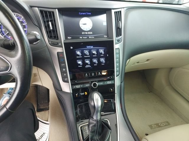 2015 INFINITI Q50 Premium