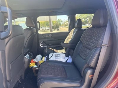 2025 Nissan Armada Platinum