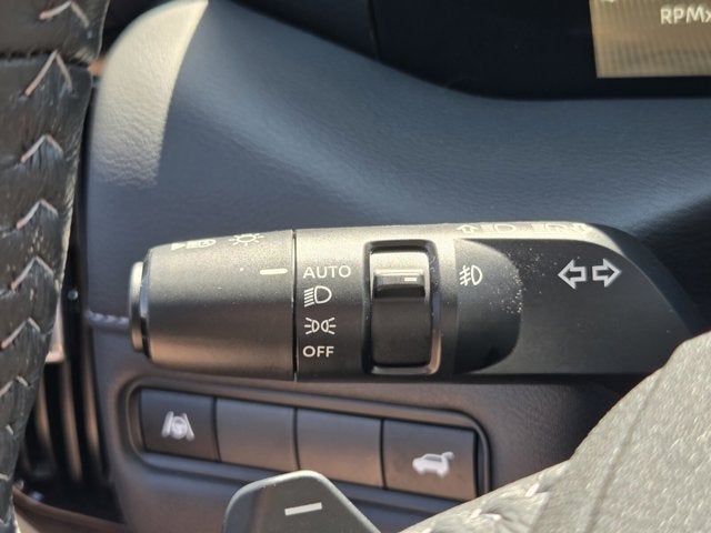 2025 Nissan Armada Platinum