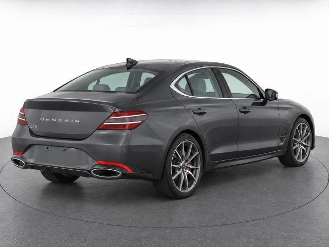 2025 Genesis G70 2.5T