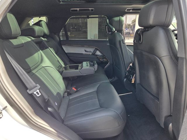 2026 Land Rover Range Rover Sport SE