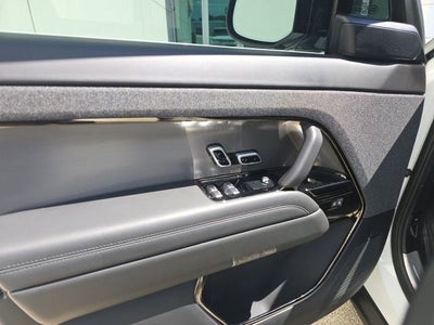 2026 Land Rover Range Rover Sport SE