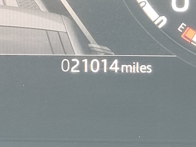 2024 Land Rover Defender S