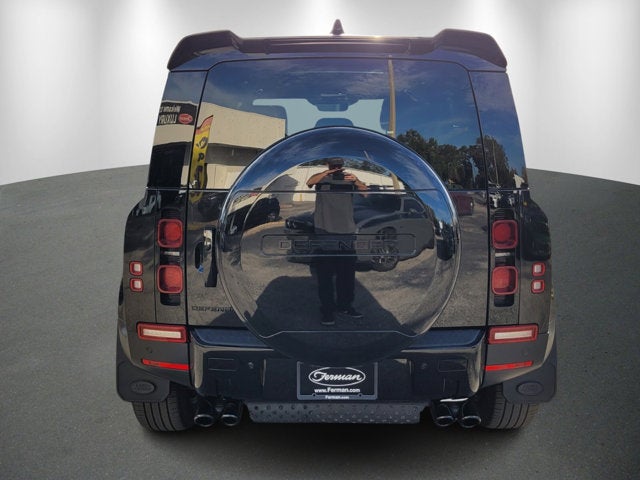 2024 Land Rover Defender S