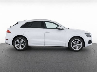 2023 Audi Q8 Premium Plus