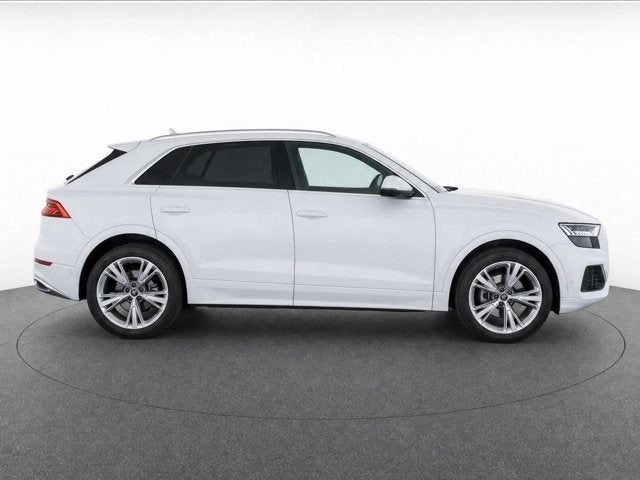 2023 Audi Q8 Premium Plus
