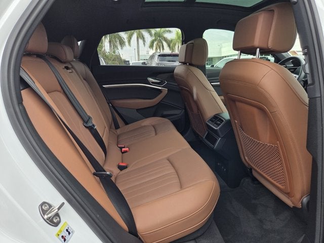 2024 Audi Q8 e-tron Sportback S line Premium Plus