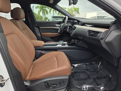 2024 Audi Q8 e-tron Sportback S line Premium Plus