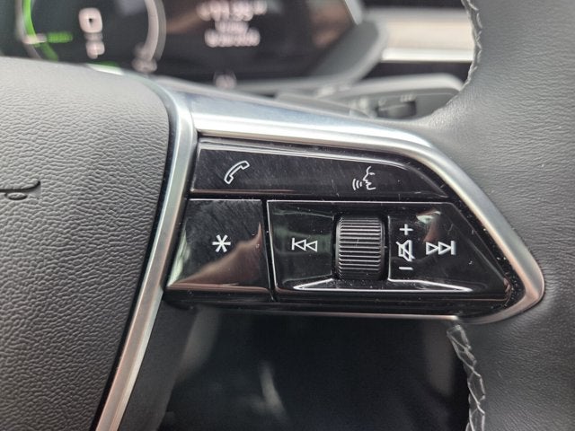 2024 Audi Q8 e-tron Sportback S line Premium Plus