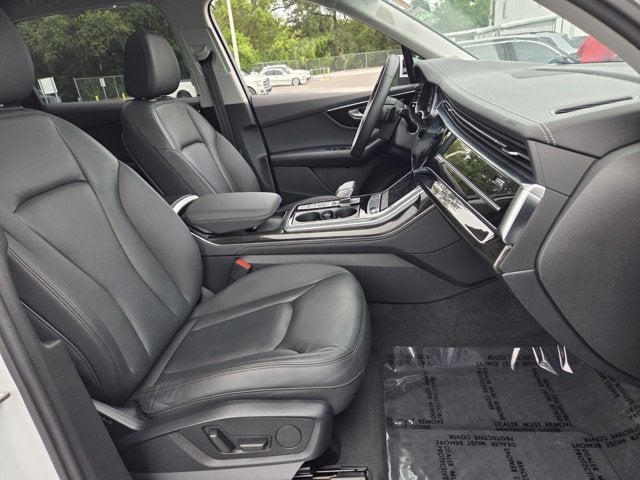 2023 Audi Q7 Premium Plus
