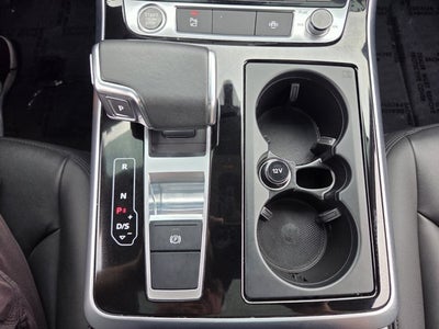 2023 Audi Q7 Premium Plus