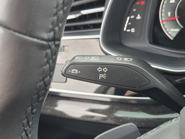 2023 Audi Q7 Premium Plus