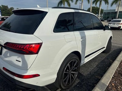 2023 Audi Q7 Premium Plus