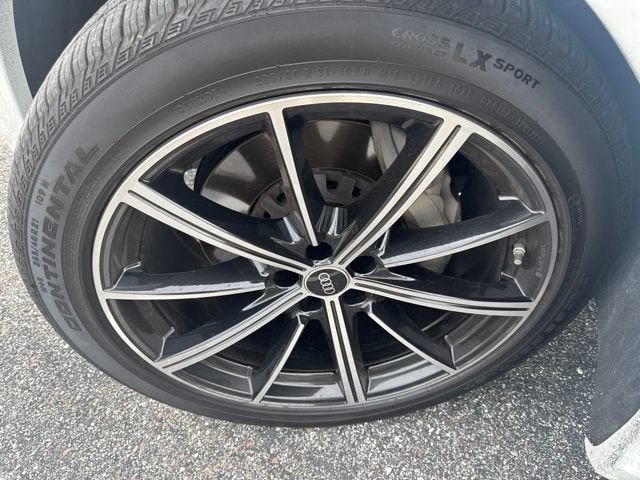 2023 Audi Q7 Premium Plus