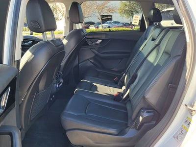 2019 Audi Q7 Prestige