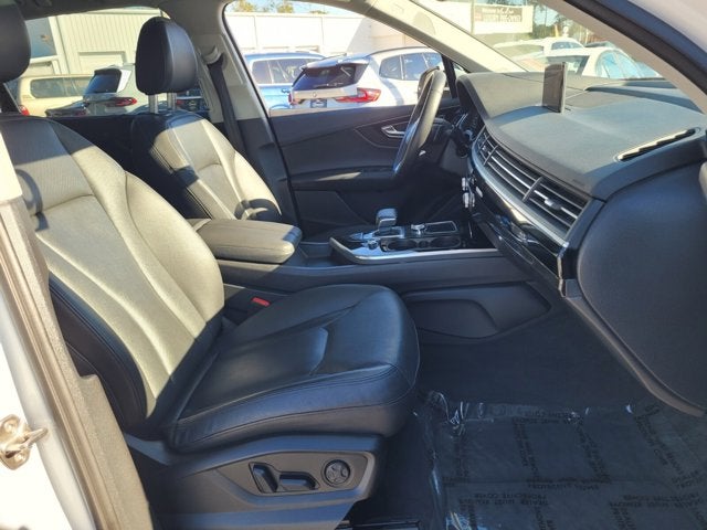 2019 Audi Q7 Prestige