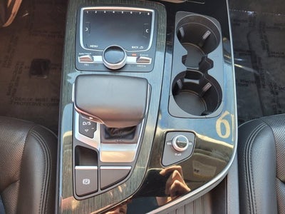 2019 Audi Q7 Prestige