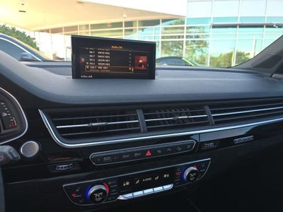 2019 Audi Q7 Prestige