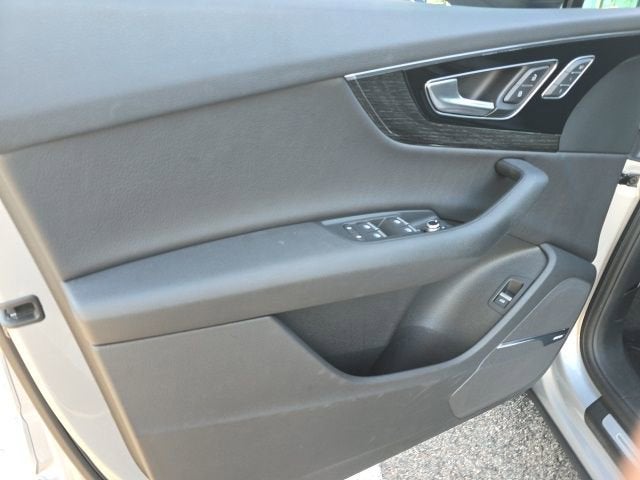 2019 Audi Q7 Prestige