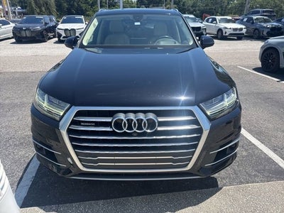 2019 Audi Q7 Prestige