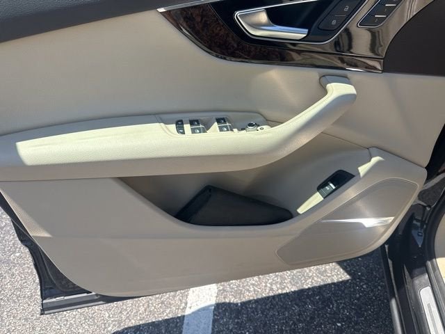 2019 Audi Q7 Prestige