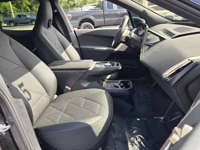 2025 BMW iX xDrive50