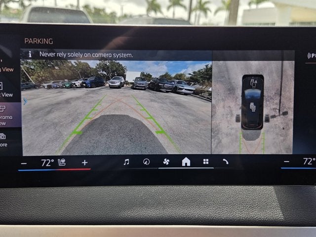 2025 BMW iX xDrive50