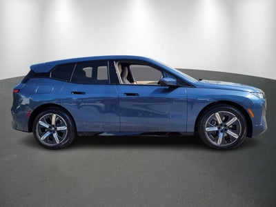 2026 BMW iX xDrive45