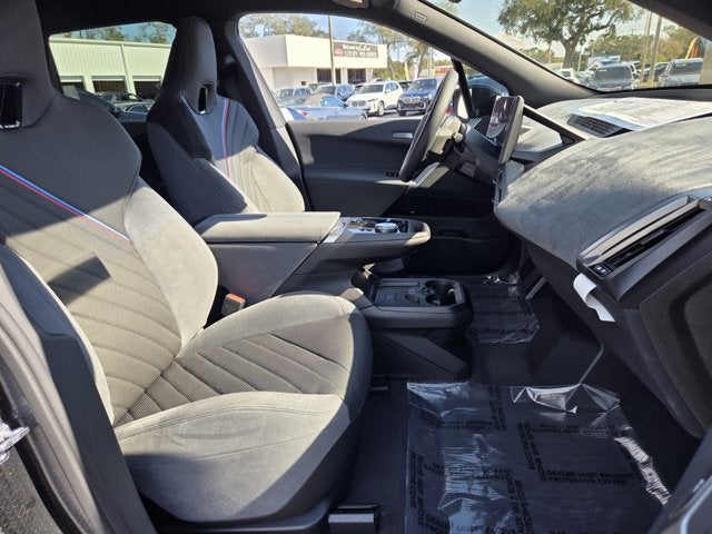 2026 BMW iX xDrive60