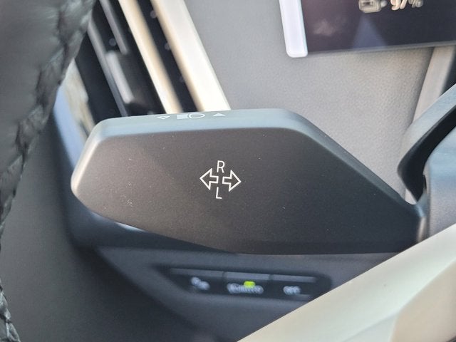 2026 BMW iX xDrive60