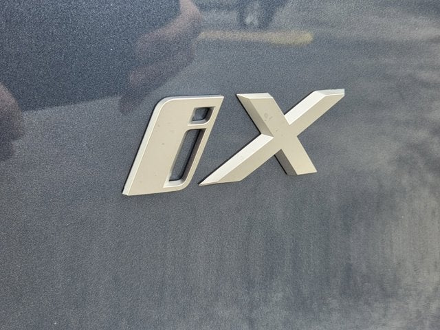 2026 BMW iX xDrive60