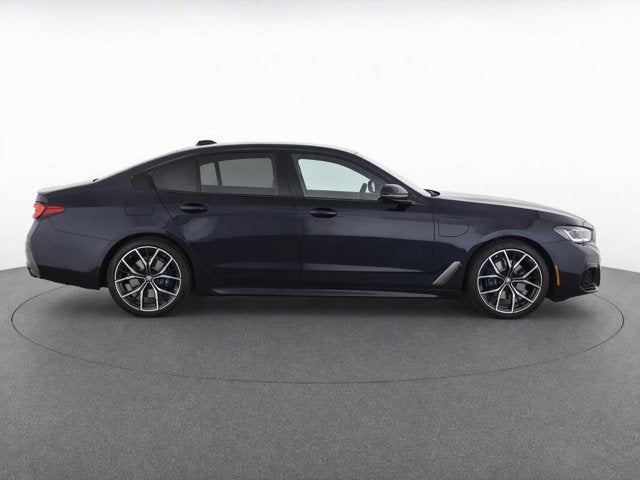 2021 BMW 5 Series M550i xDrive