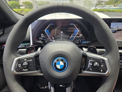 2027 BMW 550e 550e xDrive