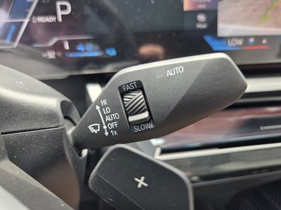 2027 BMW 550e 550e xDrive
