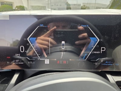 2027 BMW 550e 550e xDrive