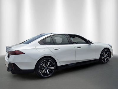 2027 BMW 550e 550e xDrive