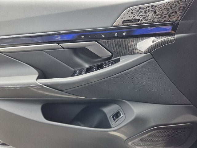 2027 BMW 550e 550e xDrive