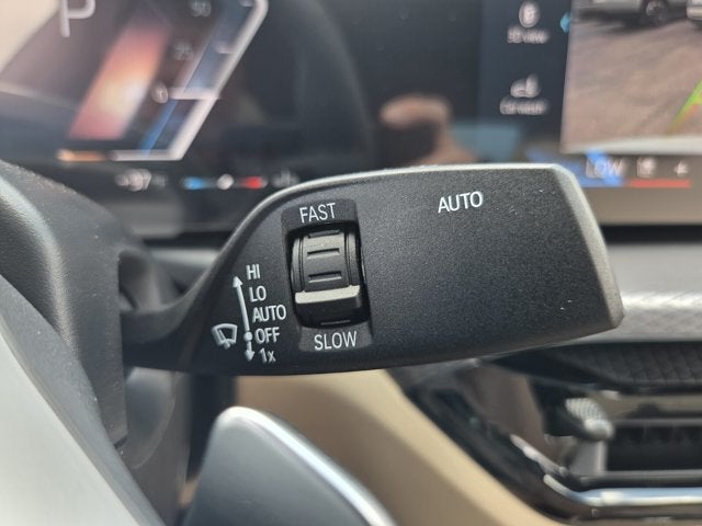 2026 BMW 330i 330i