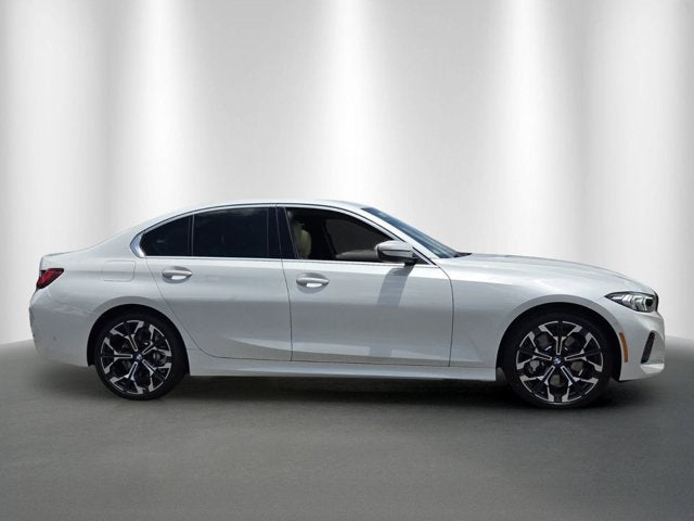 2026 BMW 330i 330i