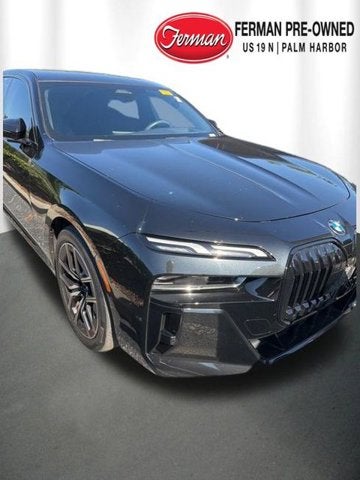2023 BMW 740i 740i