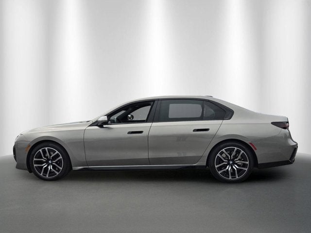 2023 BMW 740i 740i